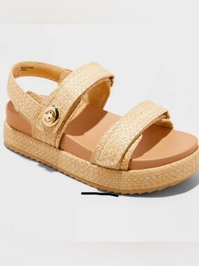 a new day Woven Straw Platform Sandal - Natural Beige